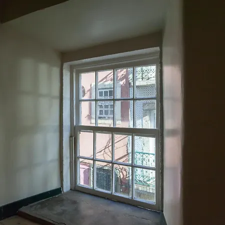 Apartment Cozy And One Bedroom Lisbon